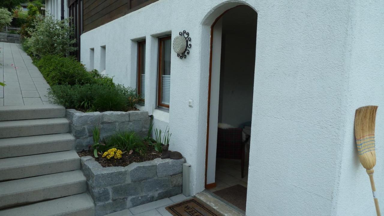 Holzji Apartment Glis Bagian luar foto